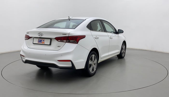 2017 Hyundai Verna 1.6 CRDI SX + AT, Diesel, Automatic, 81,948 km, Right Back Diagonal