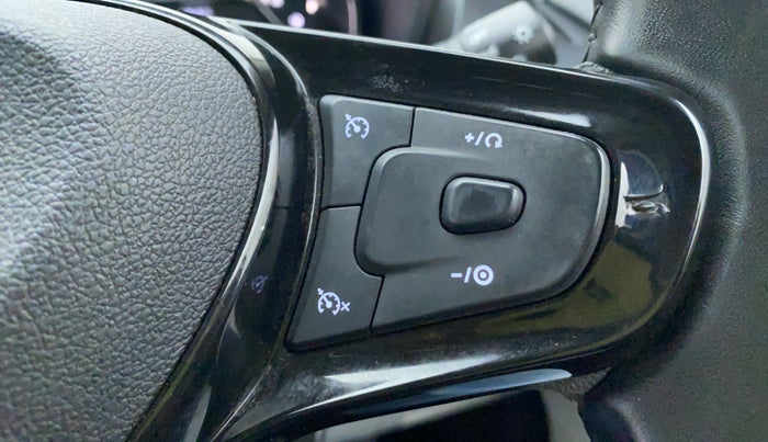 2022 Tata NEXON XZA PLUS (O) PETROL DUAL TONE, Petrol, Automatic, 17,665 km, Adaptive Cruise Control