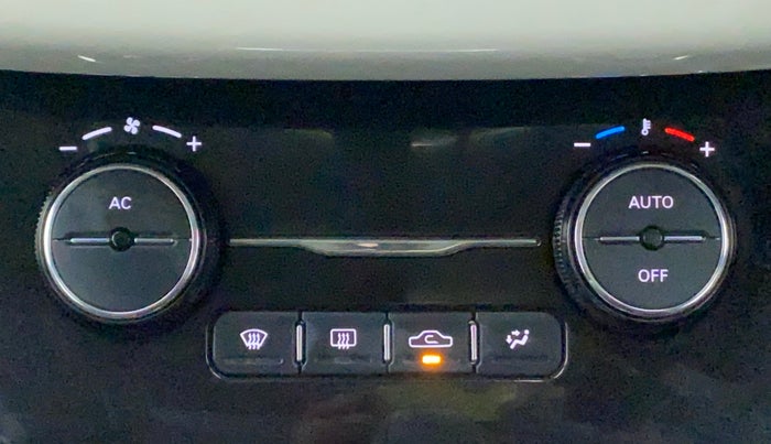 2022 Tata NEXON XZA PLUS (O) PETROL DUAL TONE, Petrol, Automatic, 17,665 km, Automatic Climate Control