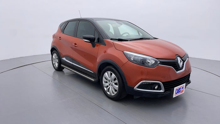 2016 RENAULT CAPTUR-Right Front Diagonal (45- Degree) View