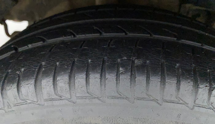 2017 Tata TIGOR XT DIESEL, Diesel, Manual, 42,517 km, Right Rear Tyre Tread