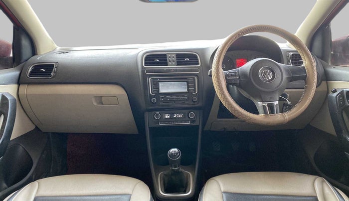 2014 Volkswagen Polo HIGHLINE DIESEL, Diesel, Manual, 65,813 km, Dashboard