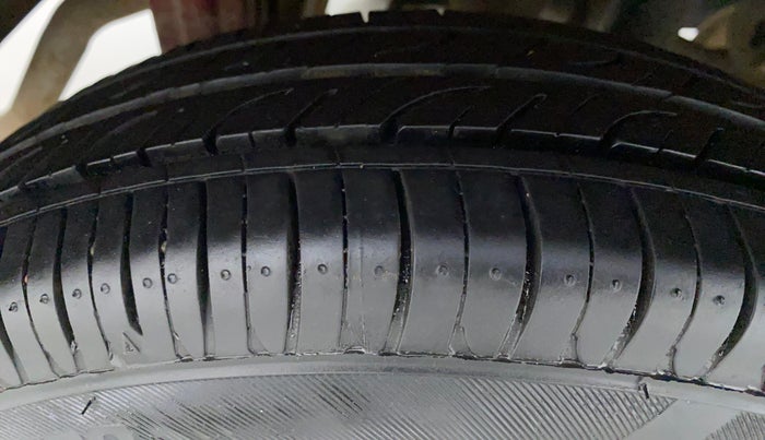 2018 Maruti Alto 800 LXI, Petrol, Manual, 68,347 km, Right Rear Tyre Tread