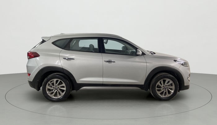 2017 Hyundai Tucson 2WD MT PETROL, Petrol, Manual, 53,047 km, Right Side View