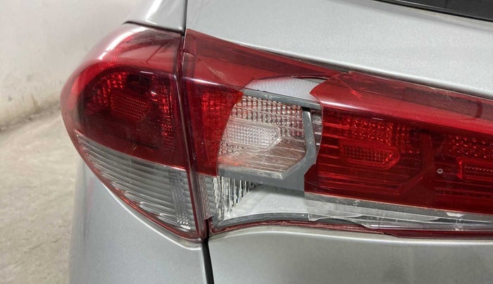 2017 Hyundai Tucson 2WD MT PETROL, Petrol, Manual, 53,047 km, Left tail light - Tail light broken
