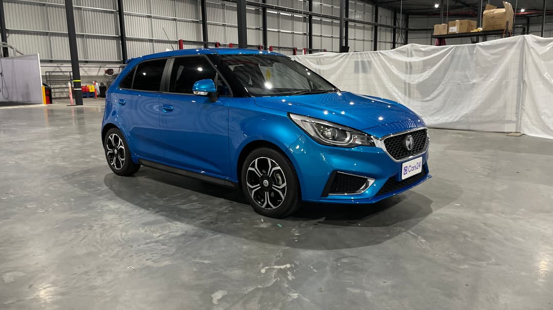 2024 MG Mg3 Auto Excite (with Navigation), Automatic, 6600 km, Right Front Diagonal (45- Degree) View