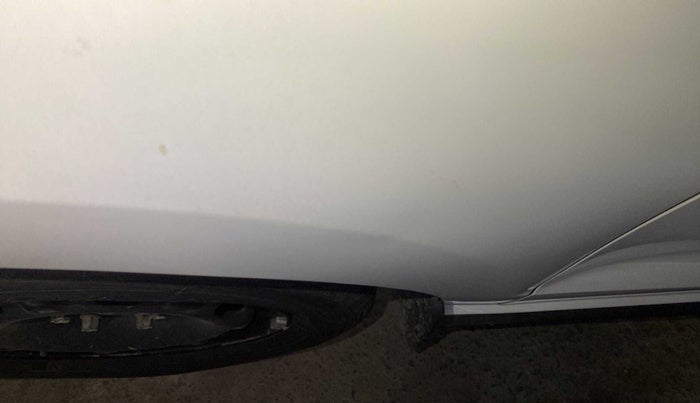 2020 Volkswagen Polo TRENDLINE 1.0L, Petrol, Manual, 45,550 km, Left fender - Minor scratches
