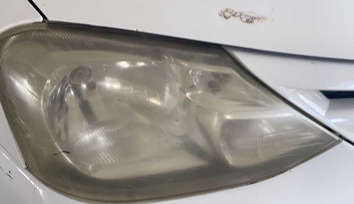 2012 Toyota Etios Liva G, Petrol, Manual, 86,850 km, Right headlight - Faded