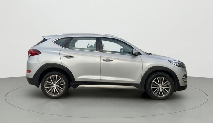 2017 Hyundai Tucson GLS 4WD AT DIESEL, Diesel, Automatic, 63,640 km, Right Side View