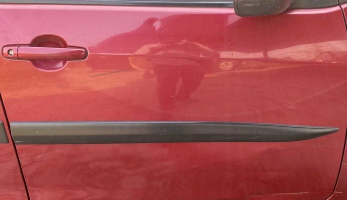 2013 Maruti Ritz ZXI, Petrol, Manual, 72,059 km, Driver-side door - Minor scratches