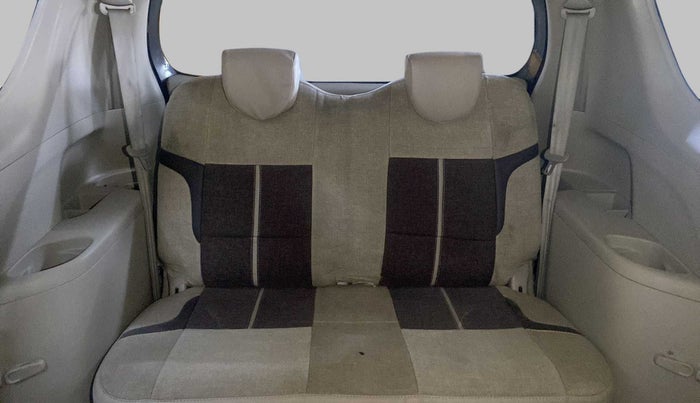 2017 Maruti Ertiga VDI SHVS, Diesel, Manual, 76,420 km, Third Seat Row ( optional )