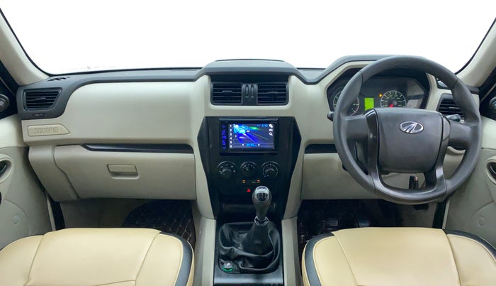 2015 Mahindra Scorpio S4, Diesel, Manual, 79,112 km, Dashboard