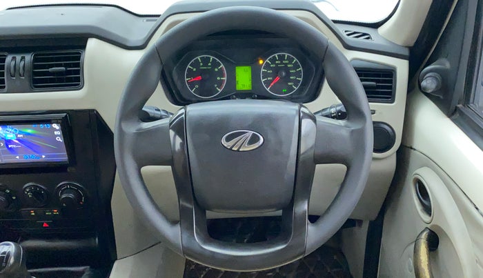 2015 Mahindra Scorpio S4, Diesel, Manual, 79,112 km, Steering Wheel Close Up