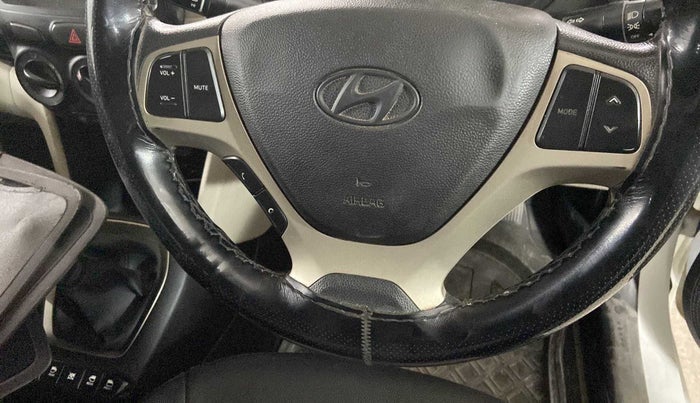2021 Hyundai NEW SANTRO SPORTZ EXECUTIVE MT CNG, CNG, Manual, 24,565 km, Steering wheel - Phone control not functional