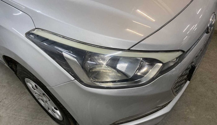 2016 Hyundai Elite i20 SPORTZ 1.4 CRDI, Diesel, Manual, 55,438 km, Right headlight - Faded