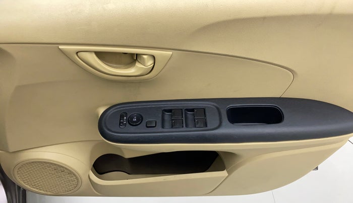 2015 Honda Brio S MT, Petrol, Manual, 88,555 km, Driver Side Door Panels Control