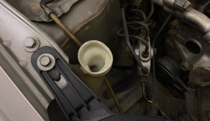 2015 Honda Brio S MT, Petrol, Manual, 88,555 km, Front windshield - Wiper bottle cap missing