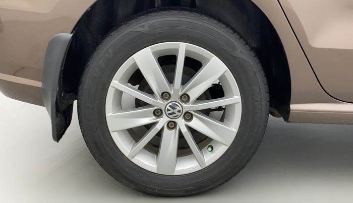 2017 Volkswagen Ameo HIGHLINE1.5L, Diesel, Manual, 49,926 km, Right Rear Wheel