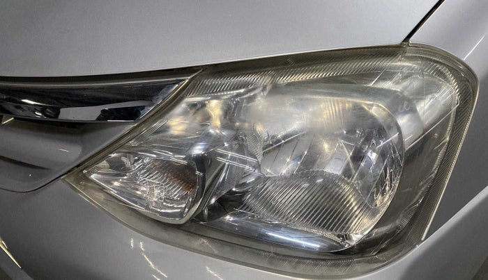 2012 Toyota Etios G, Petrol, Manual, 22,064 km, Left headlight - Faded