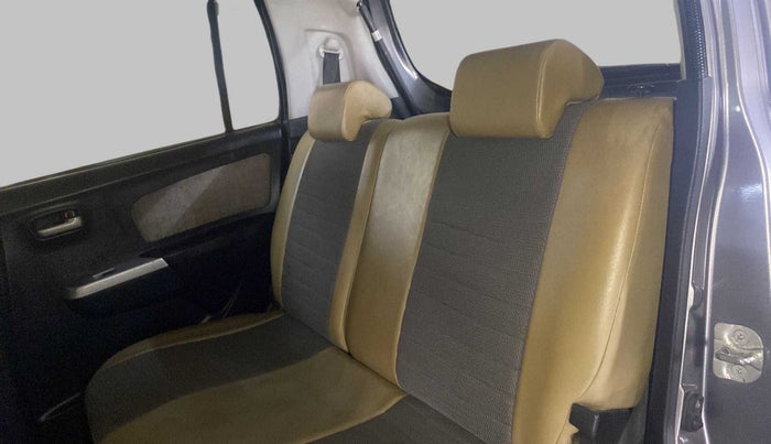 2014 Maruti Wagon R 1.0 VXI, Petrol, Manual, 83,778 km, Right Side Rear Door Cabin