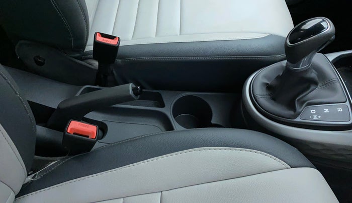 2020 Hyundai GRAND I10 NIOS SPORTZ AMT 1.2 KAPPA VTVT, Petrol, Automatic, 62,402 km, Gear Lever