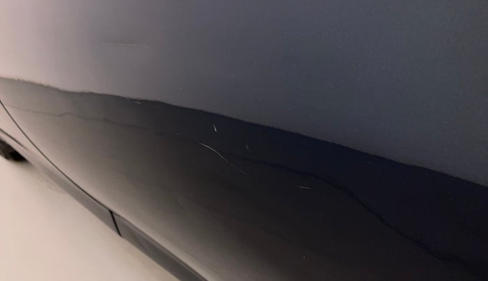 2020 Hyundai GRAND I10 NIOS SPORTZ AMT 1.2 KAPPA VTVT, Petrol, Automatic, 62,402 km, Rear left door - Minor scratches