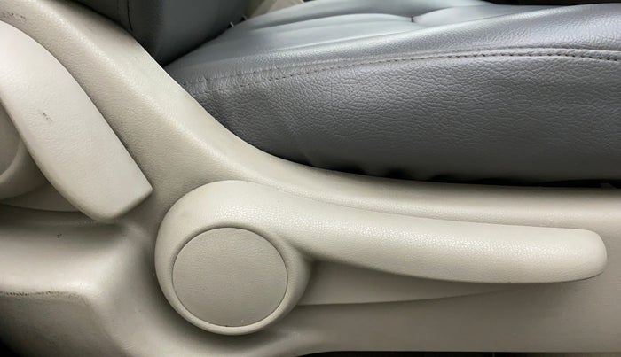 2015 Nissan Micra XV CVT, Petrol, Automatic, 82,677 km, Driver Side Adjustment Panel
