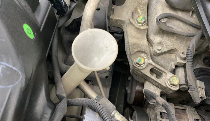 2015 Nissan Micra XV CVT, Petrol, Automatic, 82,677 km, Front windshield - Wiper bottle cap missing