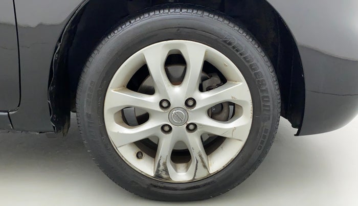 2015 Nissan Micra XV CVT, Petrol, Automatic, 82,677 km, Right Front Wheel