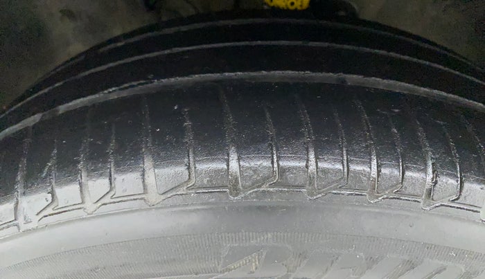 2015 Nissan Micra XV CVT, Petrol, Automatic, 82,677 km, Left Front Tyre Tread
