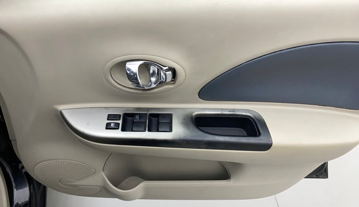 2015 Nissan Micra XV CVT, Petrol, Automatic, 82,677 km, Driver Side Door Panels Control