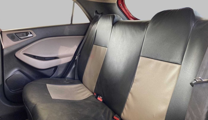 2017 Hyundai Elite i20 MAGNA 1.2, Petrol, Manual, 31,388 km, Right Side Rear Door Cabin