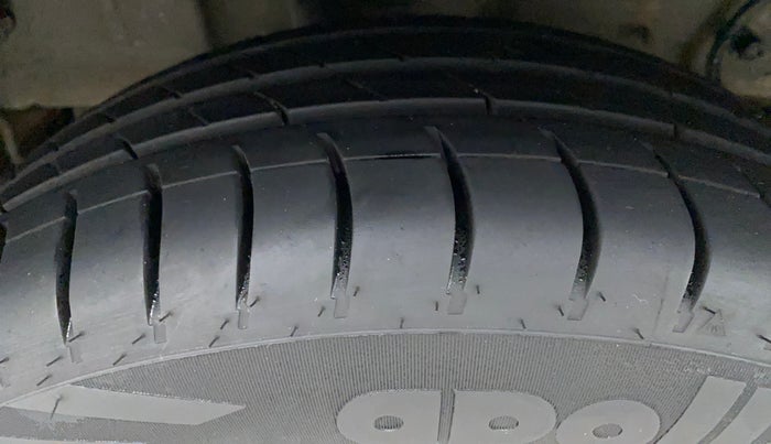2018 Tata Tiago XZ PLUS DIESEL, Diesel, Manual, 85,984 km, Right Rear Tyre Tread