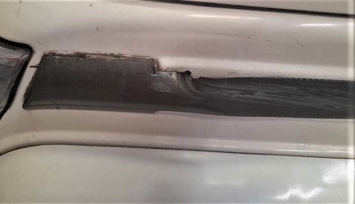 2013 Mahindra Bolero SLX BS IV, Diesel, Manual, 83,483 km, Left fender - Slightly dented