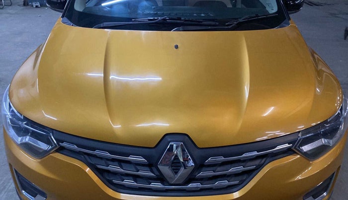 2021 Renault TRIBER RXZ DUAL TONE, Petrol, Manual, 24,236 km, Bonnet (hood) - Slightly dented