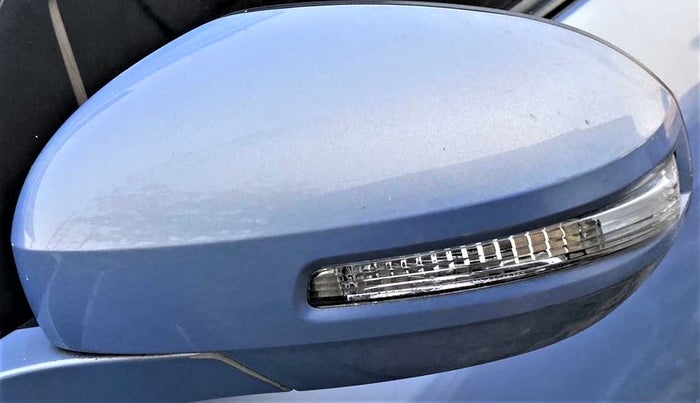 2015 Maruti Swift Dzire VXI, Petrol, Manual, 41,677 km, Left rear-view mirror - Indicator light not working