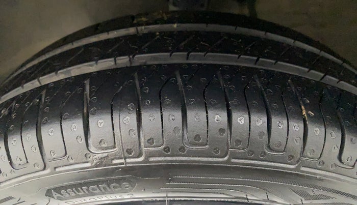 2016 Maruti Alto K10 VXI P, Petrol, Manual, 43,061 km, Left Front Tyre Tread