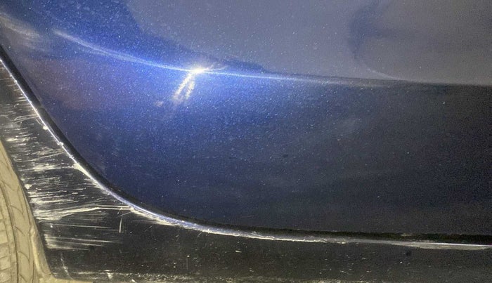 2018 Maruti Swift VXI, Petrol, Manual, 97,229 km, Right running board - Slightly dented