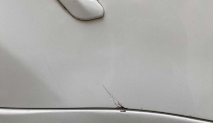 2011 Toyota Etios VX, Petrol, Manual, 65,735 km, Rear left door - Minor scratches