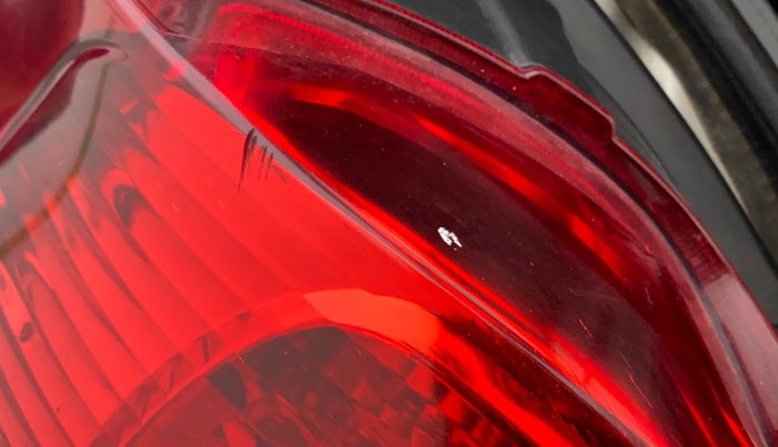 2017 Maruti Alto 800 LXI, Petrol, Manual, 25,202 km, Left tail light - Minor scratches