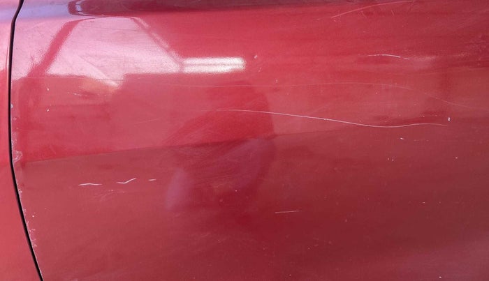 2016 Datsun Go T, Petrol, Manual, 42,298 km, Front passenger door - Minor scratches