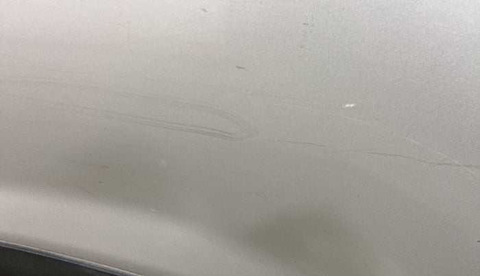 2014 Hyundai Xcent S 1.2, Petrol, Manual, 94,887 km, Rear left door - Minor scratches