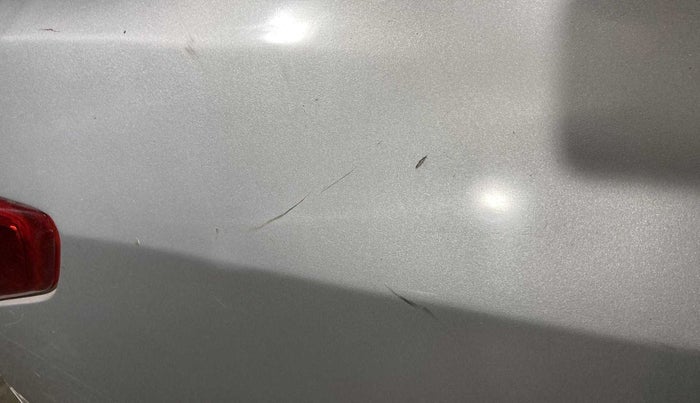 2014 Hyundai Xcent S 1.2, Petrol, Manual, 94,887 km, Right quarter panel - Minor scratches