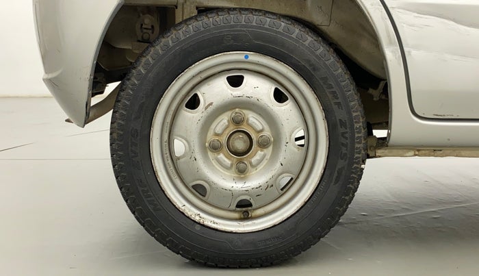 2011 Maruti Zen Estilo LXI, Petrol, Manual, 95,943 km, Right Rear Wheel