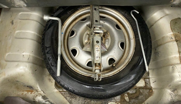 2011 Maruti Zen Estilo LXI, Petrol, Manual, 95,943 km, Spare Tyre