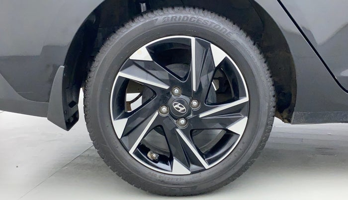 2021 Hyundai Verna SX (O) 1.5 VTVT IVT, Petrol, Automatic, 14,121 km, Right Rear Wheel