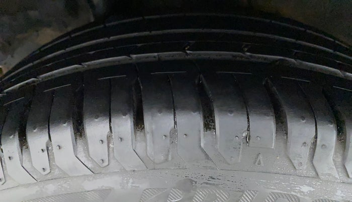 2021 Hyundai Verna SX (O) 1.5 VTVT IVT, Petrol, Automatic, 14,121 km, Right Rear Tyre Tread