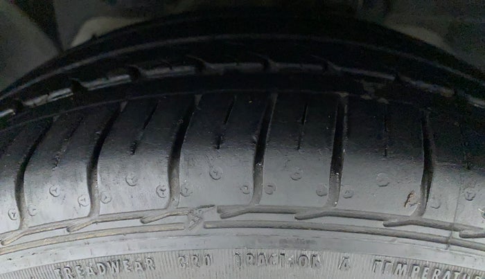 2020 Ford FREESTYLE TITANIUM 1.5 DIESEL, Diesel, Manual, 30,624 km, Left Front Tyre Tread