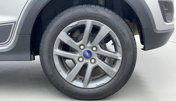 2020 Ford FREESTYLE TITANIUM 1.5 DIESEL, Diesel, Manual, 30,624 km, Left Rear Wheel