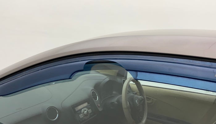 2016 Honda Amaze 1.2L I-VTEC SX, Petrol, Manual, 46,427 km, Front passenger door - Door visor damaged
